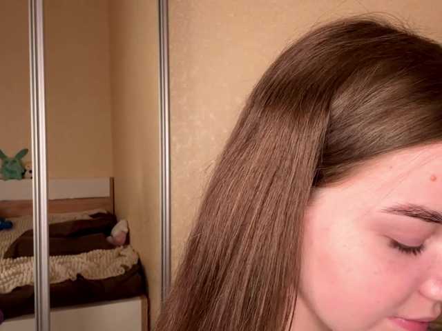 HereLora live cam on BongaCams