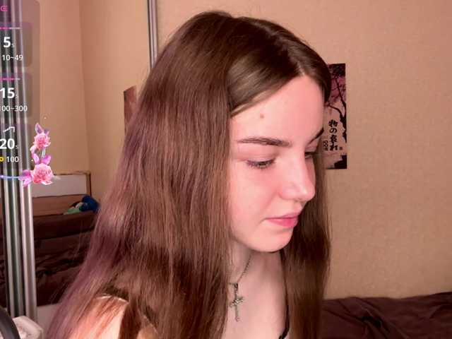 HereLora live cam on BongaCams