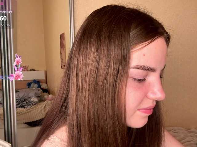 HereLora live cam on BongaCams