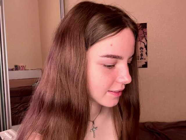 HereLora live cam on BongaCams