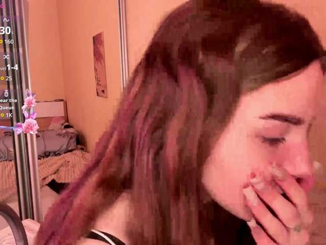 HereLora live cam on BongaCams