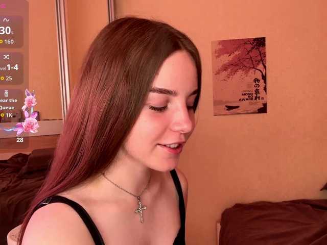 HereLora live cam on BongaCams