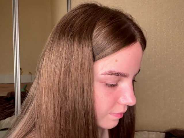 Live трансляция HereLora - Runet.cam