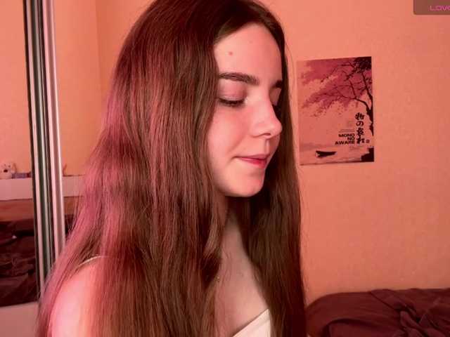 HereLora live cam on BongaCams