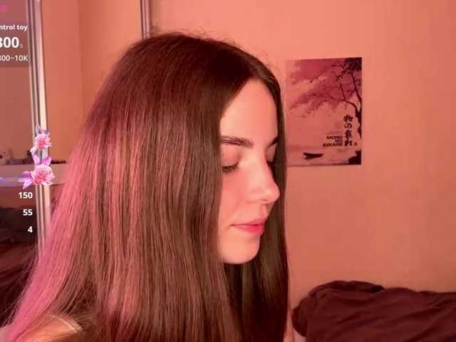 HereLora live cam on BongaCams