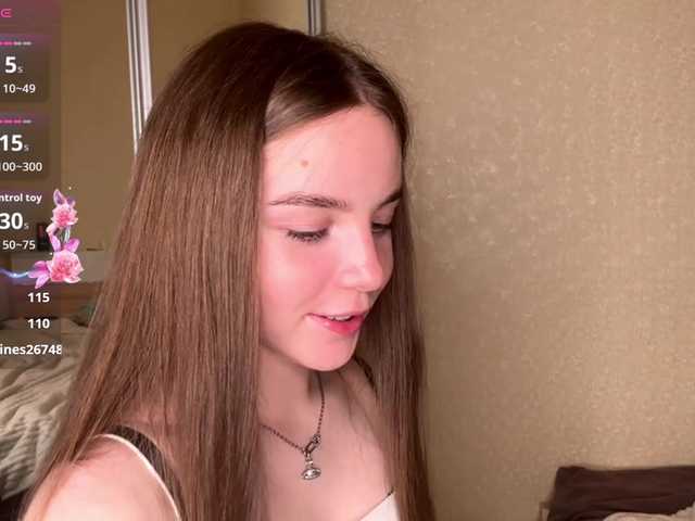 HereLora live cam on BongaCams