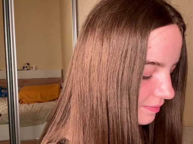 HereLora live cam on BongaCams