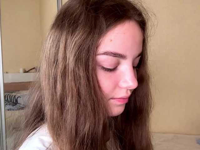 HereLora live cam on BongaCams