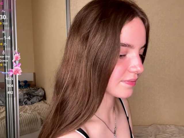 HereLora live cam on BongaCams