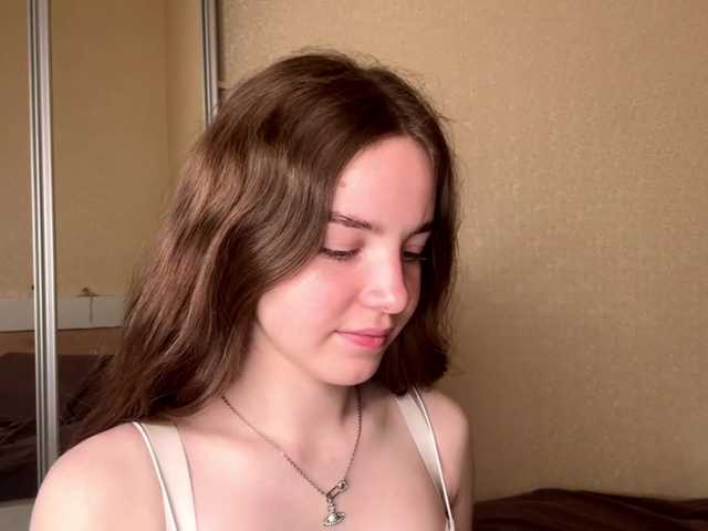 HereLora live cam on BongaCams