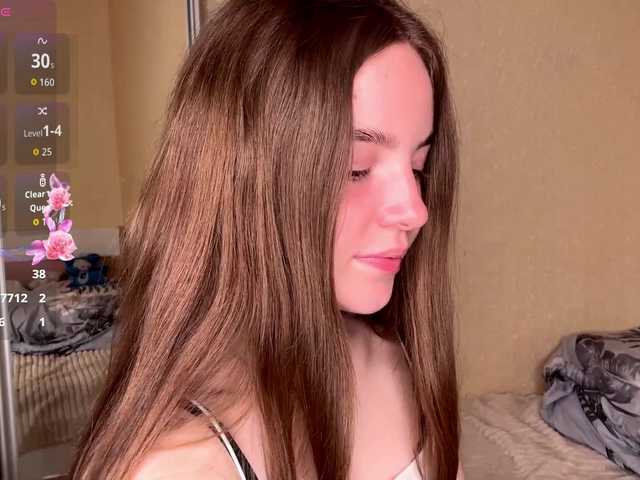 HereLora live cam on BongaCams