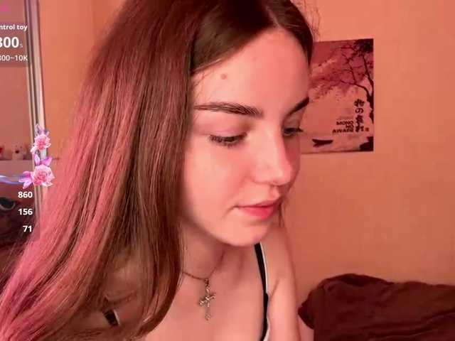 HereLora live webcam show