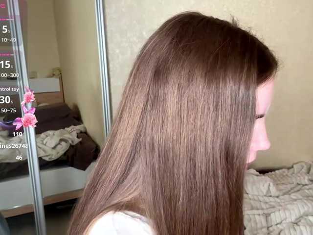 HereLora live cam on BongaCams