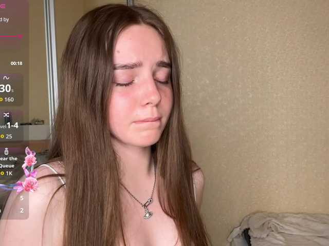 HereLora live cam on BongaCams