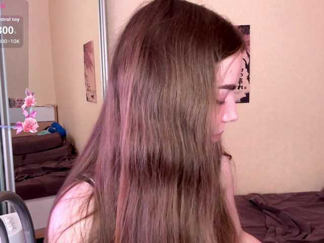 HereLora live cam on BongaCams