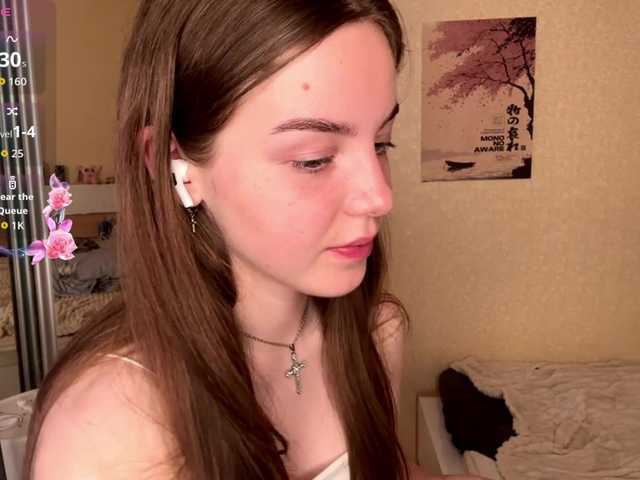 HereLora live cam on BongaCams