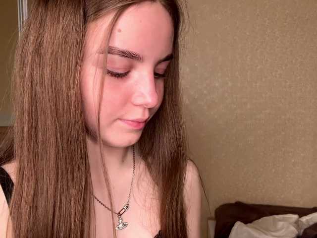 HereLora live cam on BongaCams