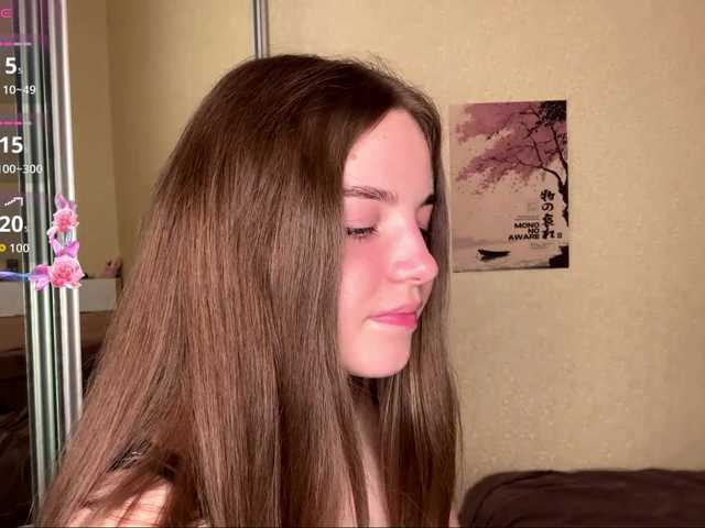 HereLora live cam on BongaCams