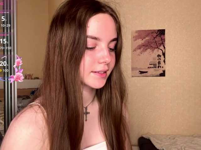 HereLora live cam on BongaCams