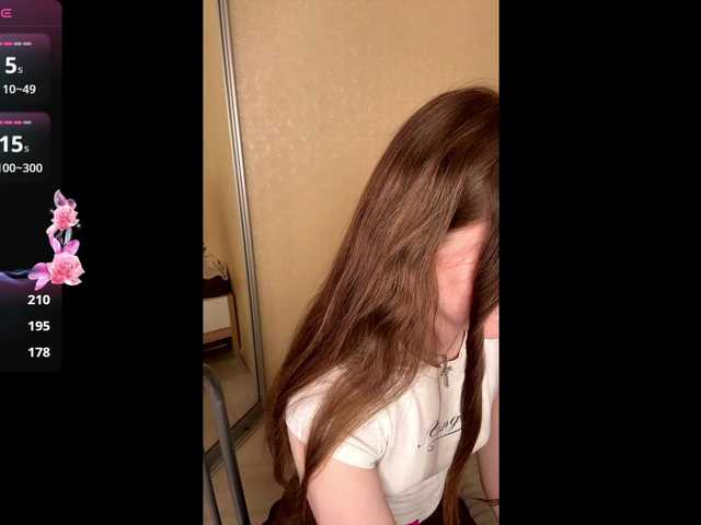 HereLora live cam on BongaCams