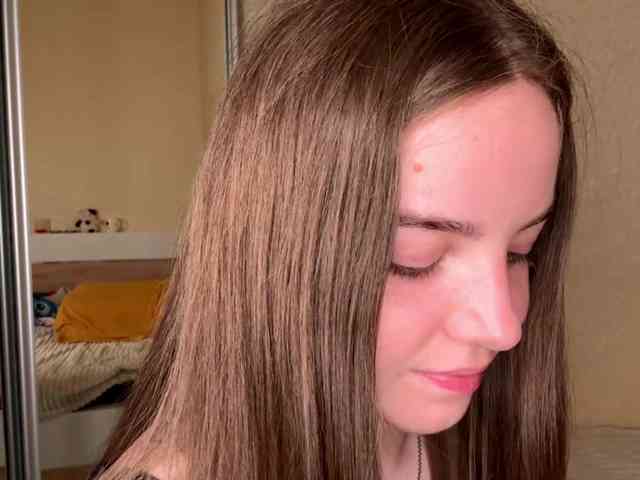 free webcam show HereLora