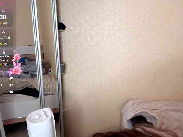HereLora Sex Cam Show