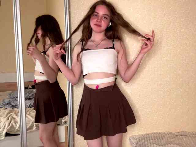 HereLora Sex Cam Show