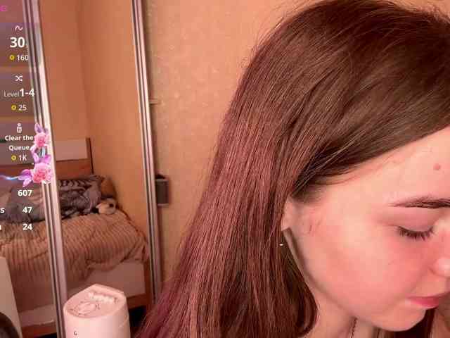 HereLora Sex Cam Show