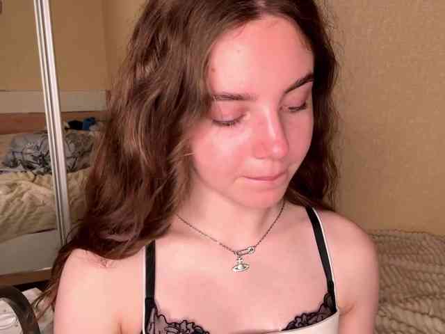 HereLora Sex Cam Show