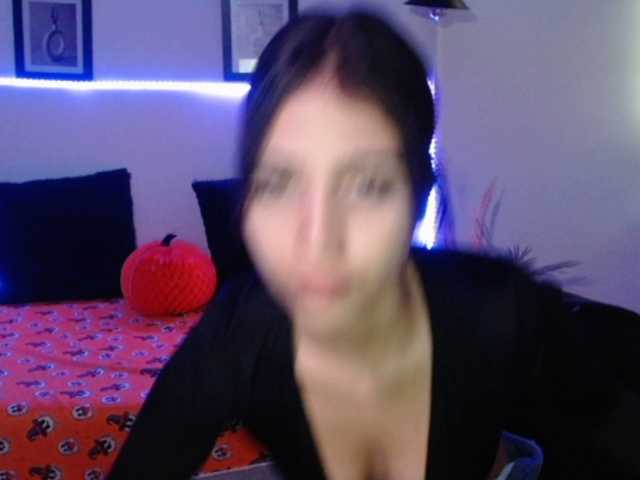 TiffanyBu live cam on BongaCams