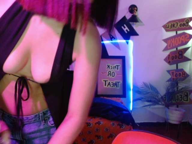 TiffanyBu live cam on BongaCams