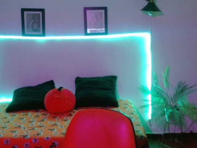 TiffanyBu live cam on BongaCams