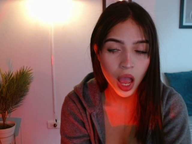 TiffanyBu live cam on BongaCams