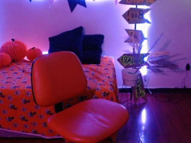 TiffanyBu live cam on BongaCams