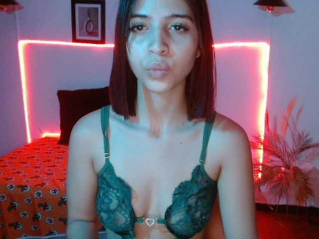 TiffanyBu live cam on BongaCams