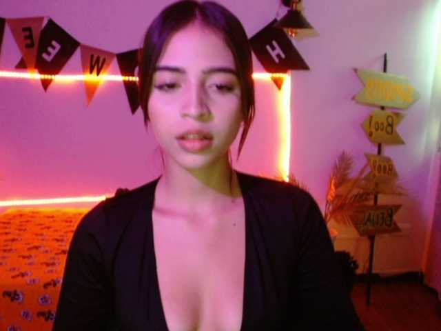 TiffanyBu live cam on BongaCams