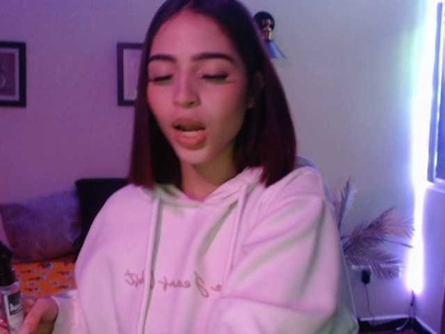 TiffanyBu live cam on BongaCams