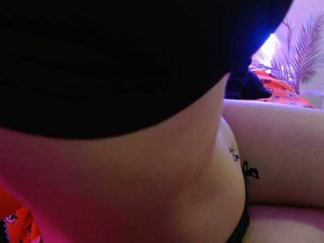 TiffanyBu live cam on BongaCams