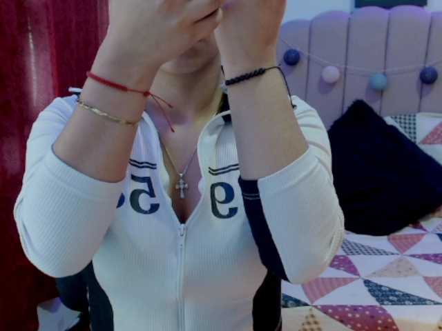 TiffanyBu live cam on BongaCams