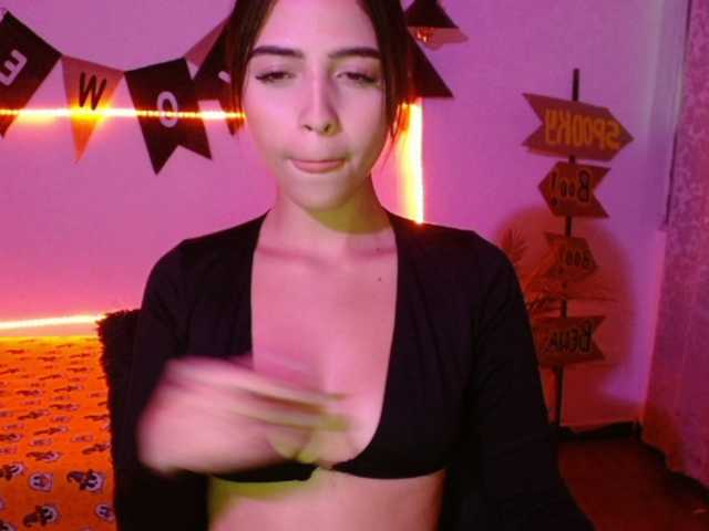 TiffanyBu live cam on BongaCams