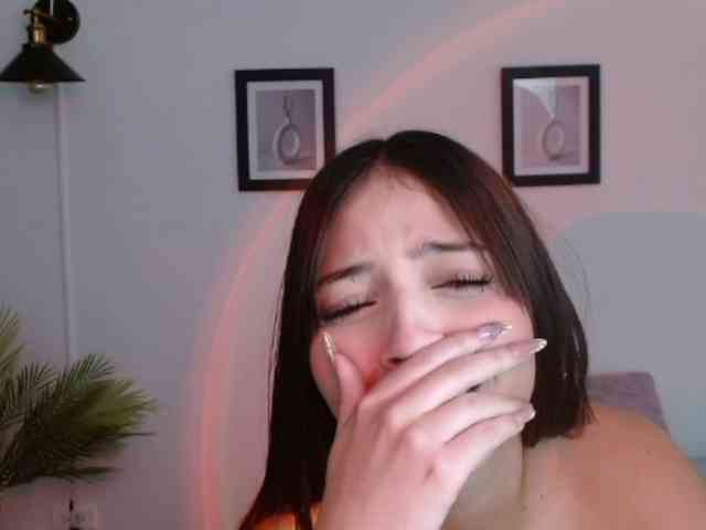 TiffanyBu webcam