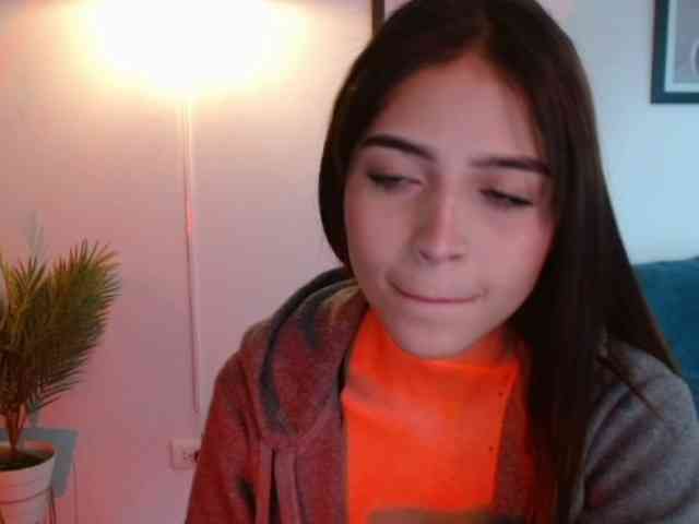 TiffanyBu webcam