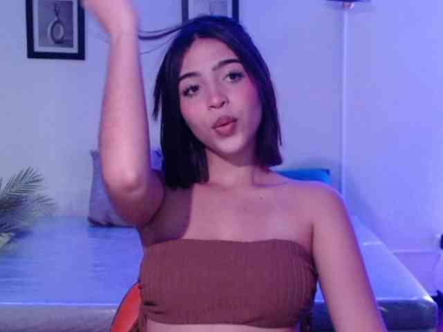 Modelo: TiffanyBu