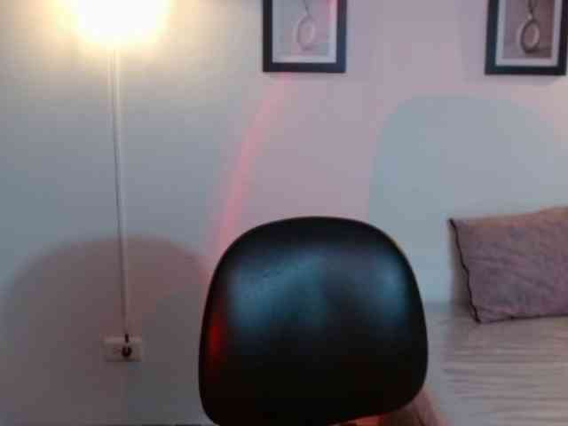 TiffanyBu webcam