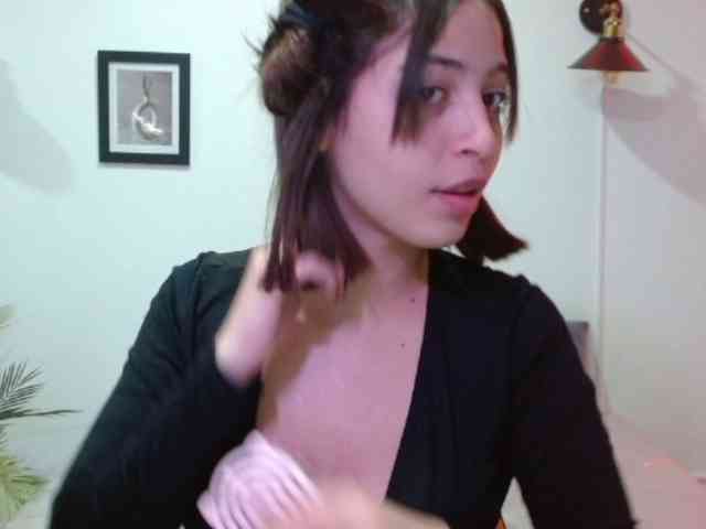 TiffanyBu webcam