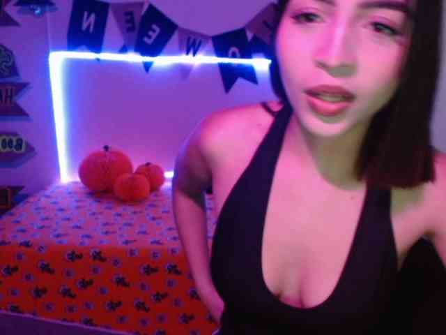 TiffanyBu webcam