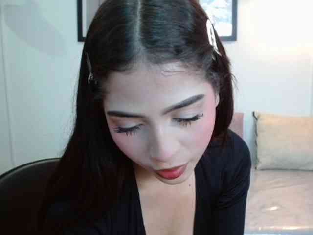 TiffanyBu webcam