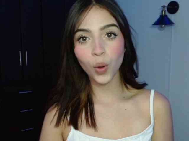 TiffanyBu webcam