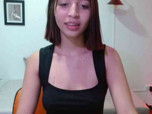 TiffanyBu webcam