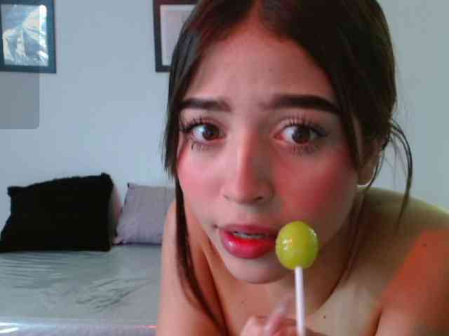 TiffanyBu webcam